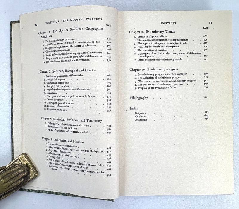 Evolution; The Modern Synthesis, Julian Huxley, George, Allen & Unwin, 1945