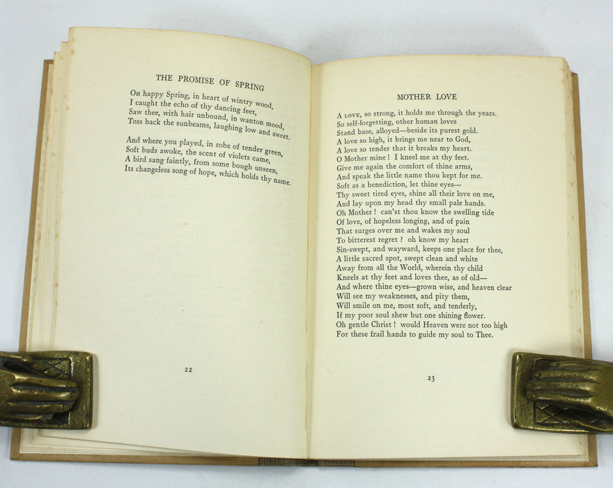 Moods and Dreams, Maimie A. Richardson, Selwyn & Blount, 1926