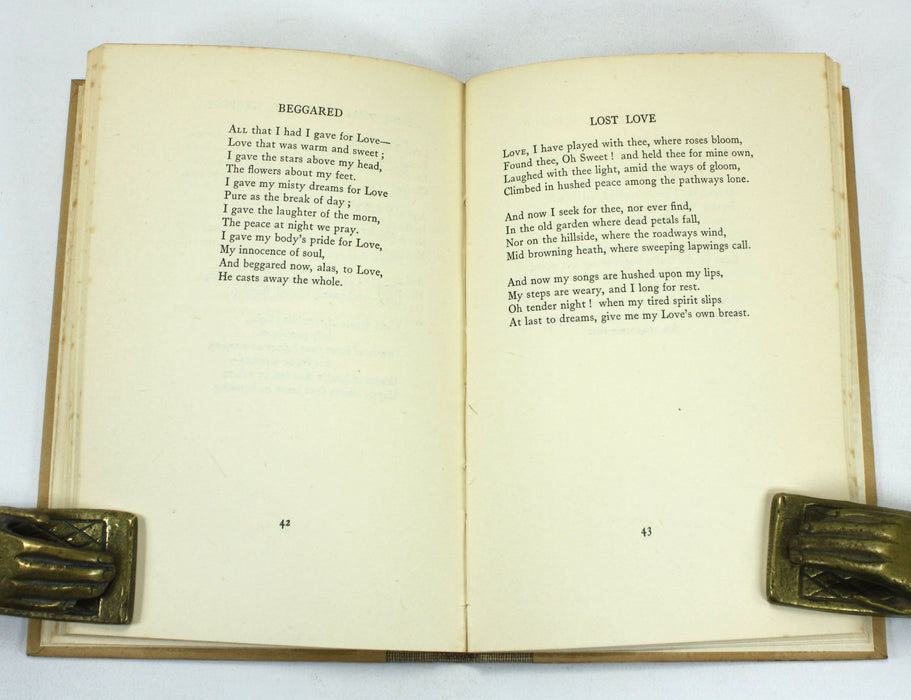 Moods and Dreams, Maimie A. Richardson, Selwyn & Blount, 1926
