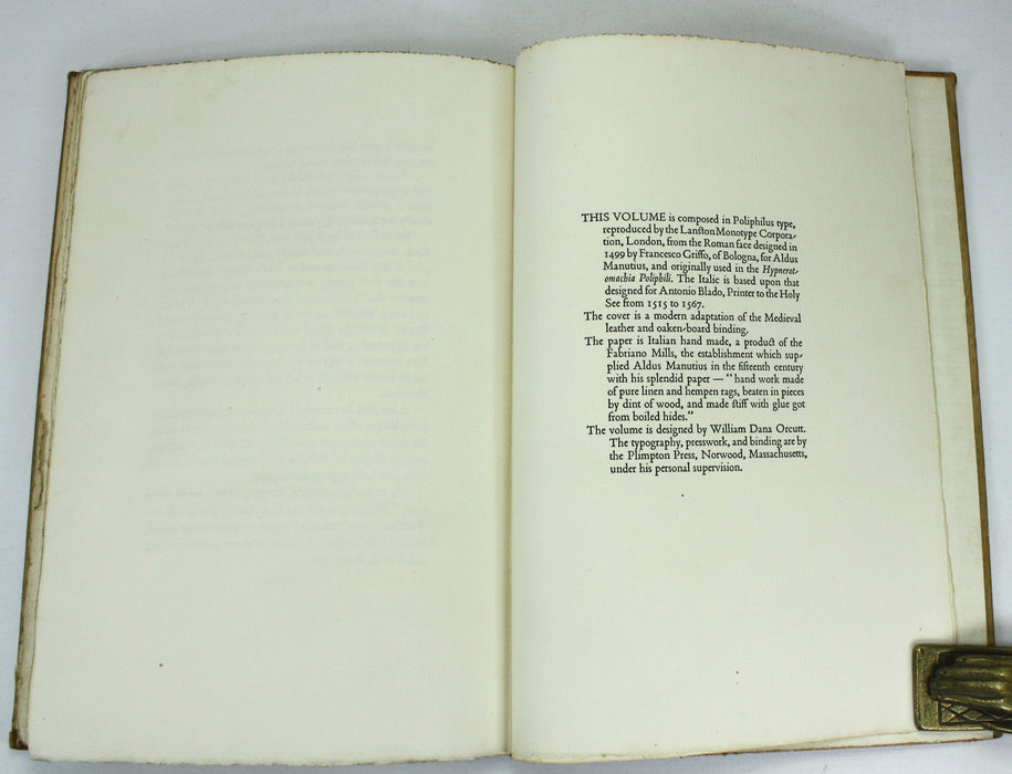 The White Robe; A Saint's Summary, James Branch Cabell, 1928, Limited edition. Illustrated by Robert E. Locher