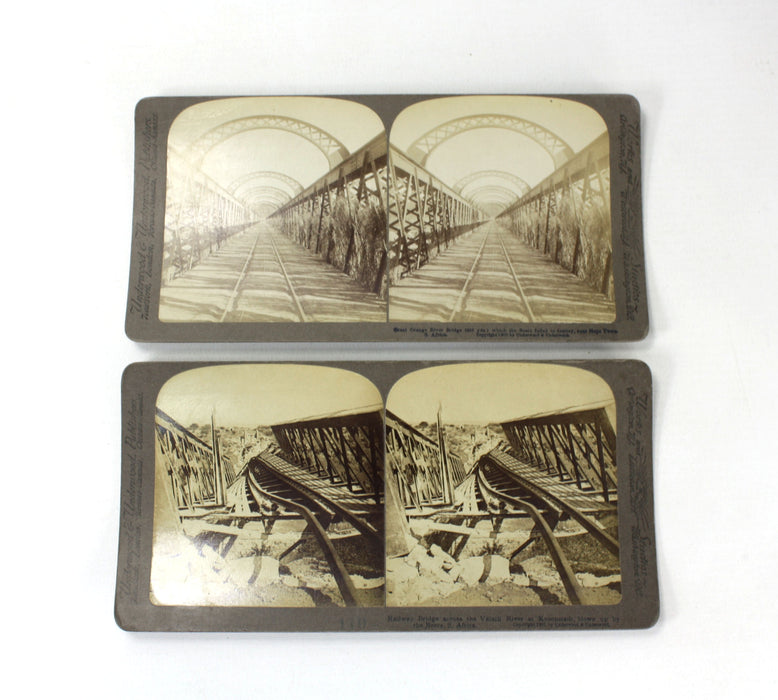 Underwood & Underwood Stereoscope Viewer with 18 cards, c. 1889-1906