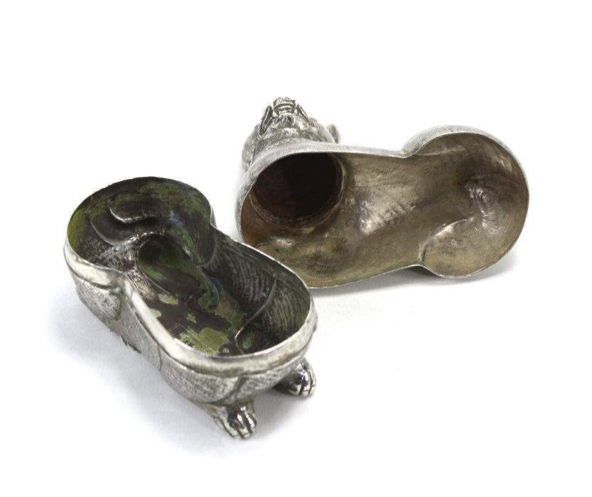 Fine Vintage Cambodian Silver Betel Box, Cat, 9.5cm long, 100g, exceptional detail