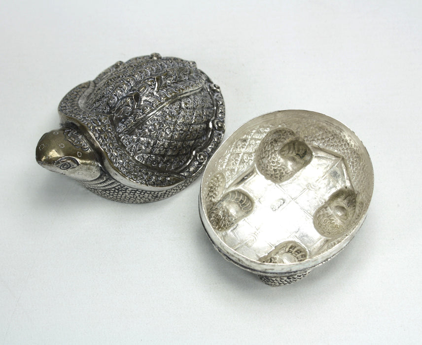 Vintage Cambodian Silver Betel Box, Turtle, 9cm long