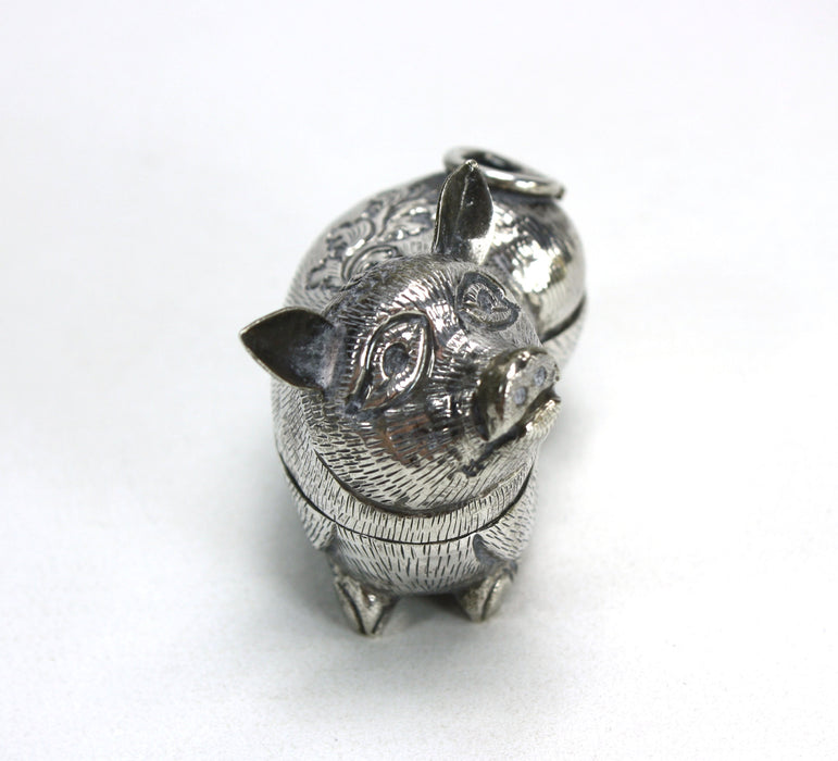 Vintage Cambodian Silver Betel Box, Pig, 5cm long