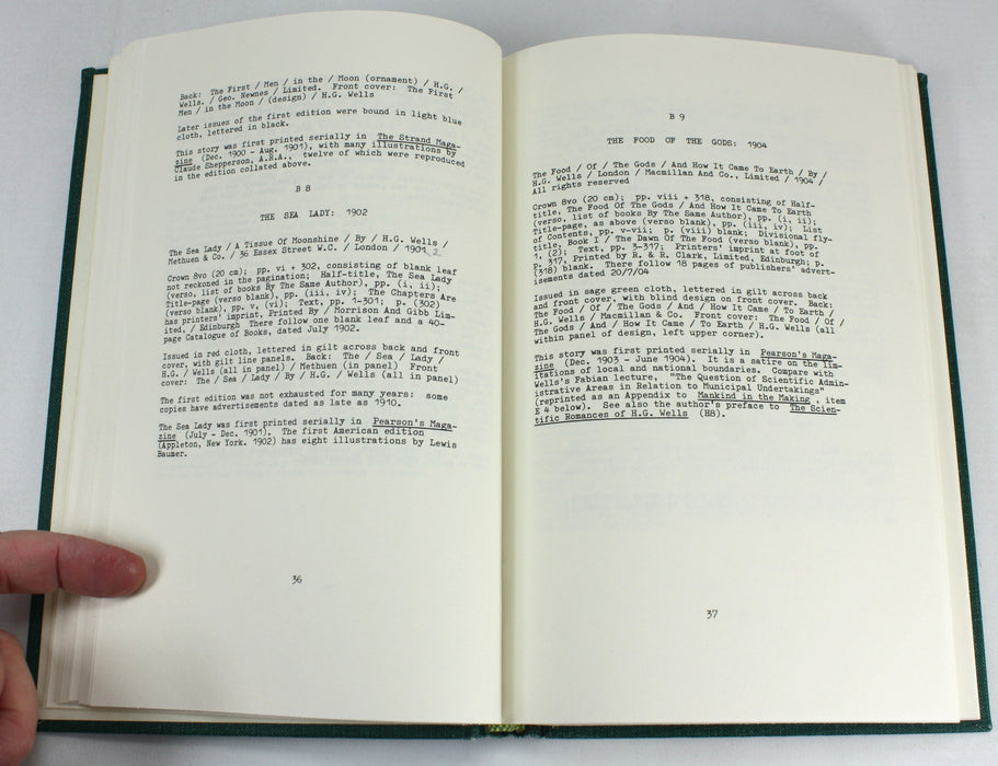Herbert George Wells; An Annotated Bibliography of His Works, J.R. Hammond, 1977