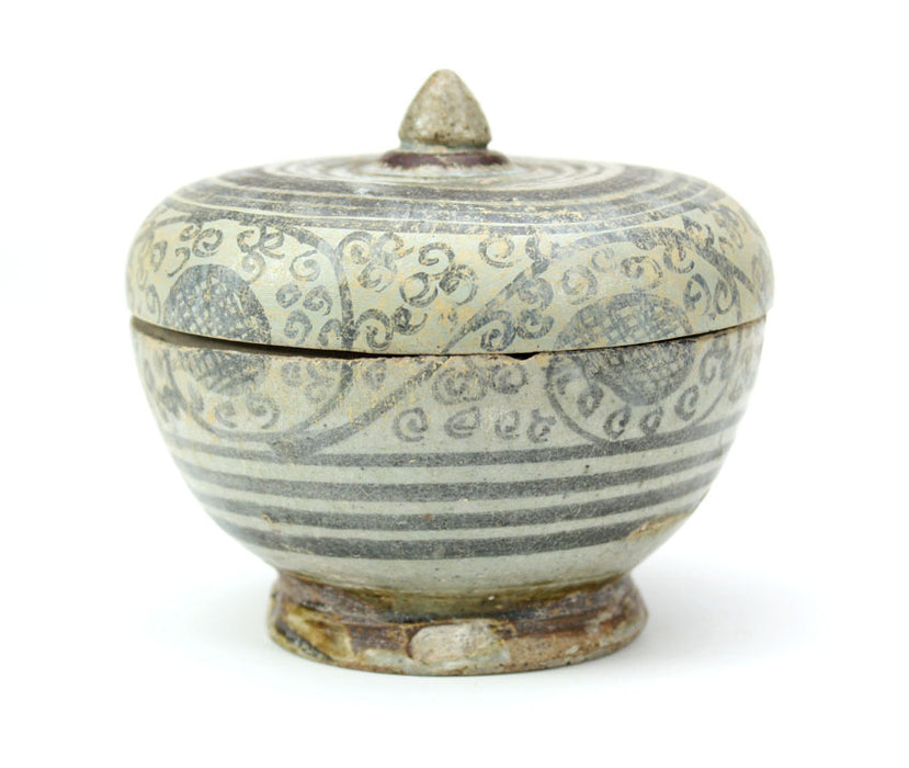Ceramic bowl, Thailand, Si Satchanalai, circa 15th century