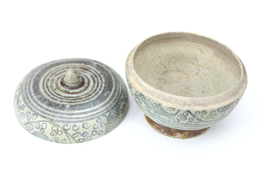 Ceramic bowl, Thailand, Si Satchanalai, circa 15th century