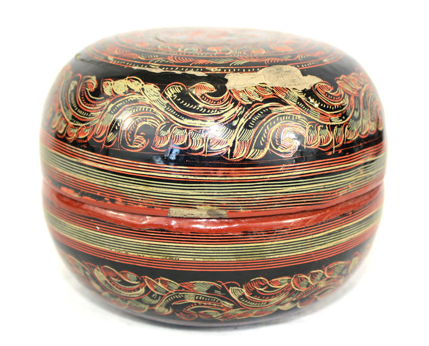 Antique Burmese lacquerware box, BL104