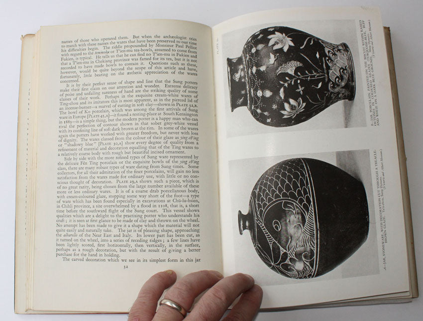 Chinese Art, 1st edition, 1935 by Fry, Binyon, Siren, Rackham, Kendrick, Winkworth and Madame Quo Tai-Chi