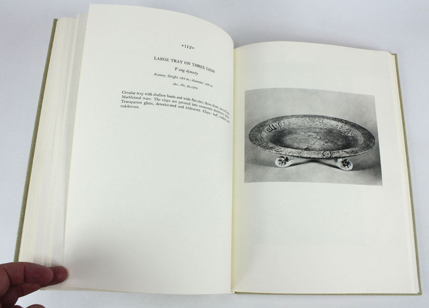 The Charles B. Hoyt Collection in the Museum of Fine Arts: Boston. Volume 1: Chinese Art: Neolithic Period through the T'ang Dynasty and Sino-Siberian Bronzes. Volume 2: Chinese Art: Liao, Sung and Yuan Dynasties