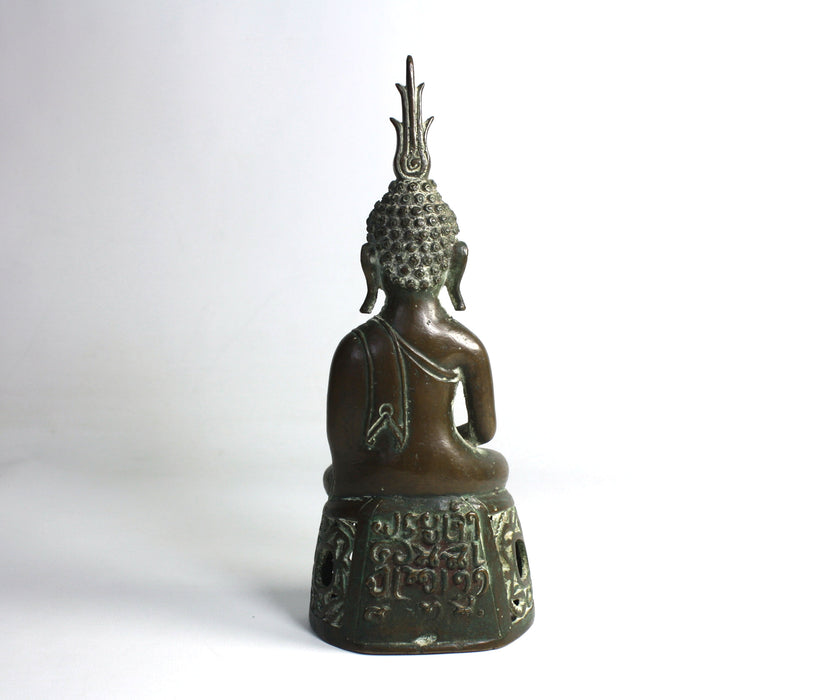 Antique North East Thailand / Laos seated bronze Buddha, c. 1800. Bronze, 22.8cm high