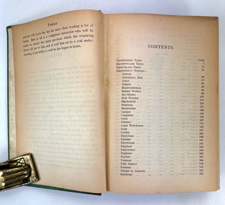 Boy Scout Tests and How to Pass Them, Boy Scouts Association and Robert E. Young, 1939