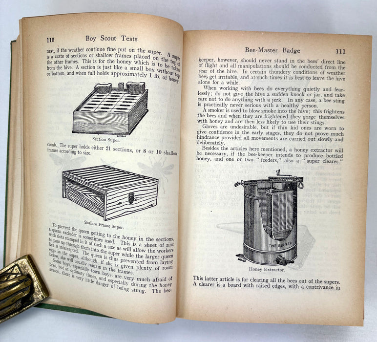 Boy Scout Tests and How to Pass Them, Boy Scouts Association and Robert E. Young, 1939