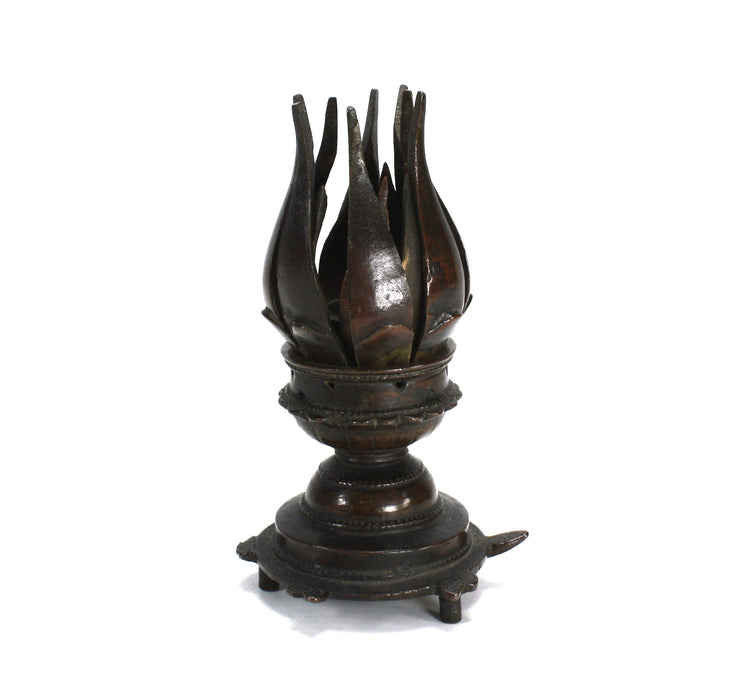 Burmese Bronze Lotus Flower Bud Candle holder, 19th Century, Rotating opening mechanism