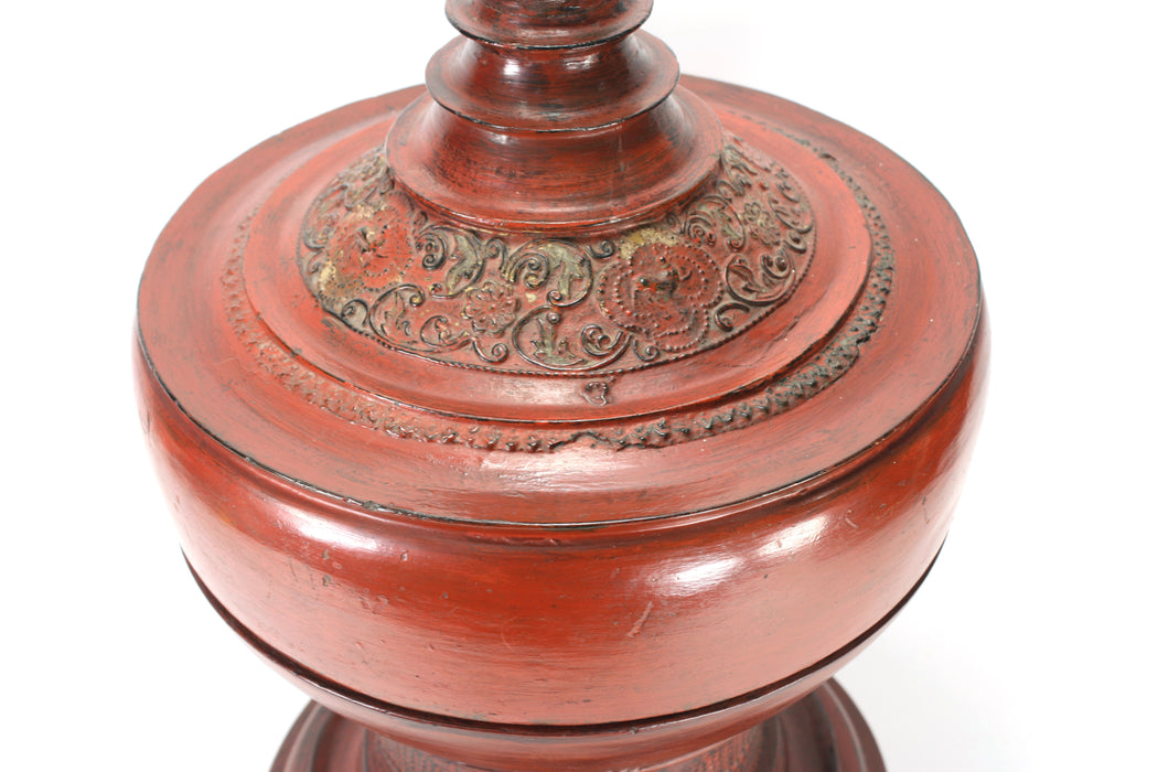 Burmese lacquerware offering vessel, known as hsun ok, 19th Century, 67.5cm high