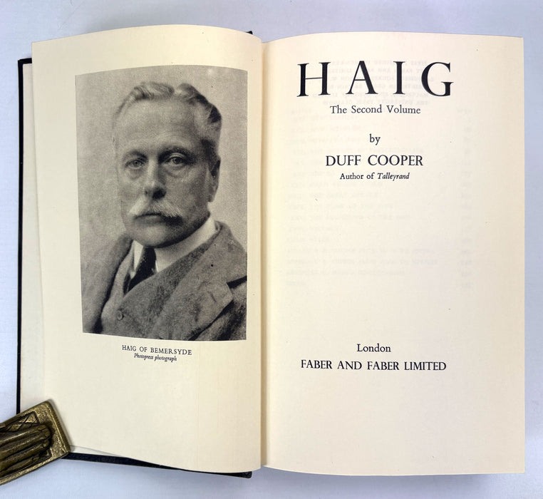 Haig by Duff Cooper, in Two Volumes, Faber and Faber, 1935