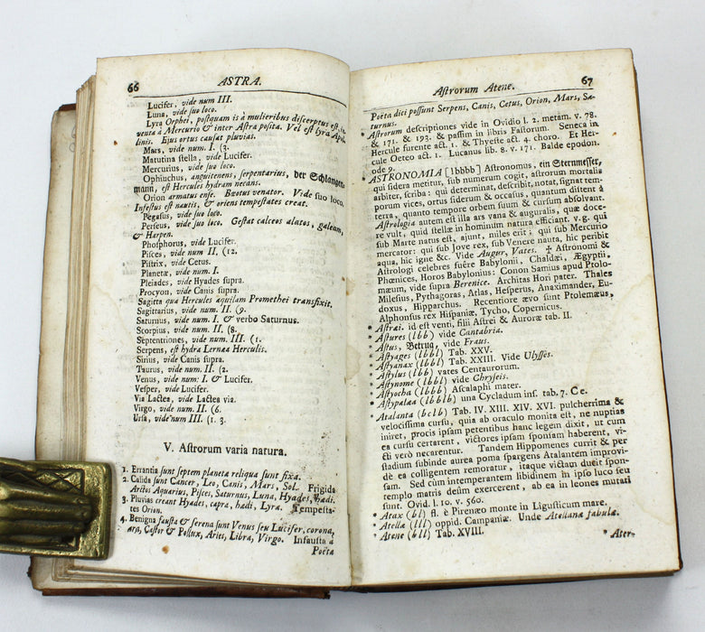 Index Poeticus, Exhibens Compendio Nomina Propria, Genealogiam, Mythologiam, Astrologiam, Geographiam, Poeticam, et Alia, by P. Anselmus Desing, 1758
