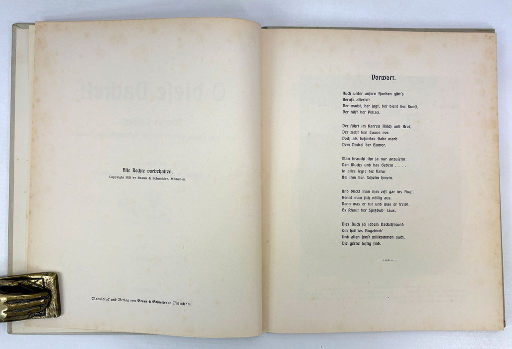 O diese Dackel! ; Allerlei Lustiges aus dem Leben unserer kleinen krummbeinigen Freunde, 2 volumes, 1923. Oh, those dachshunds!