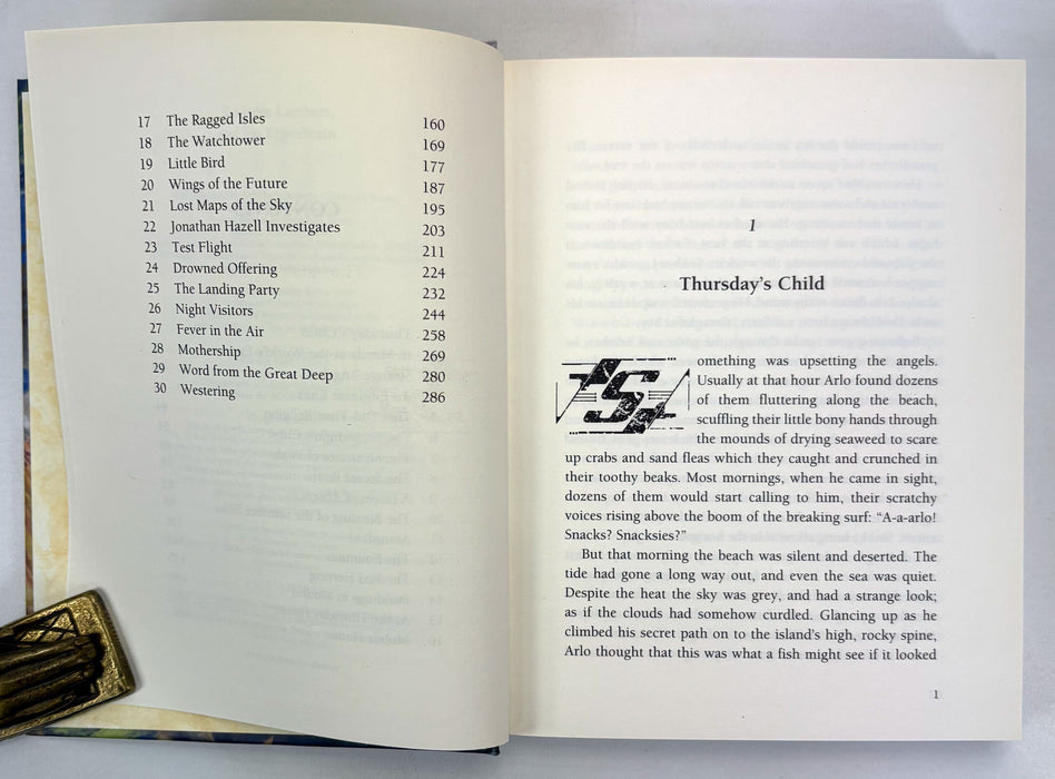 Philip Reeve; A Web of Air; Signed/remarqued copy of this Mortal Engines novel, first printing, 2010