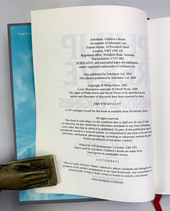 Philip Reeve; Mortal Engines; Signed and Numbered Limited Collector's Edition, 2009