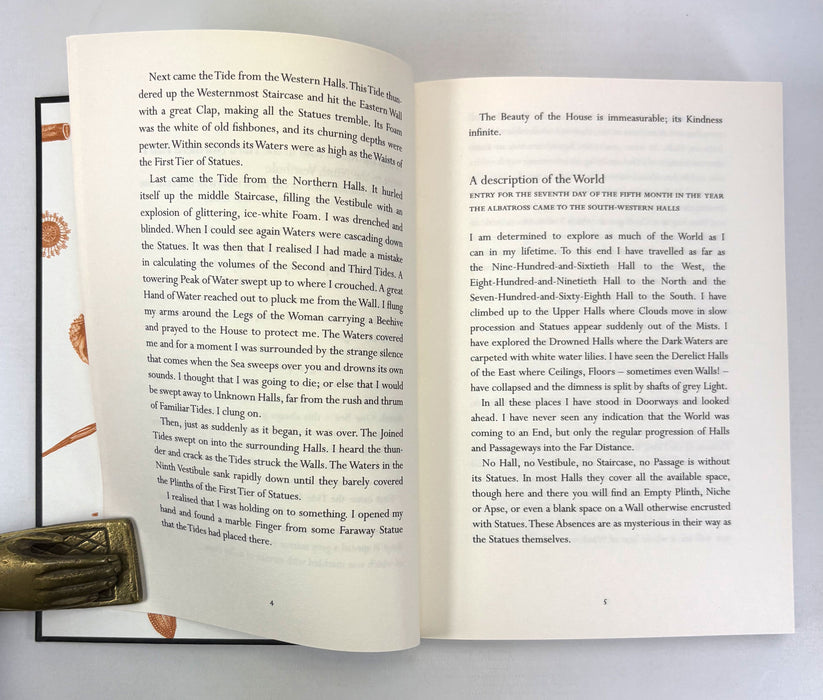 Piranesi, Susanna Clarke, 2020, Signed first. Special edition with extra chapter.