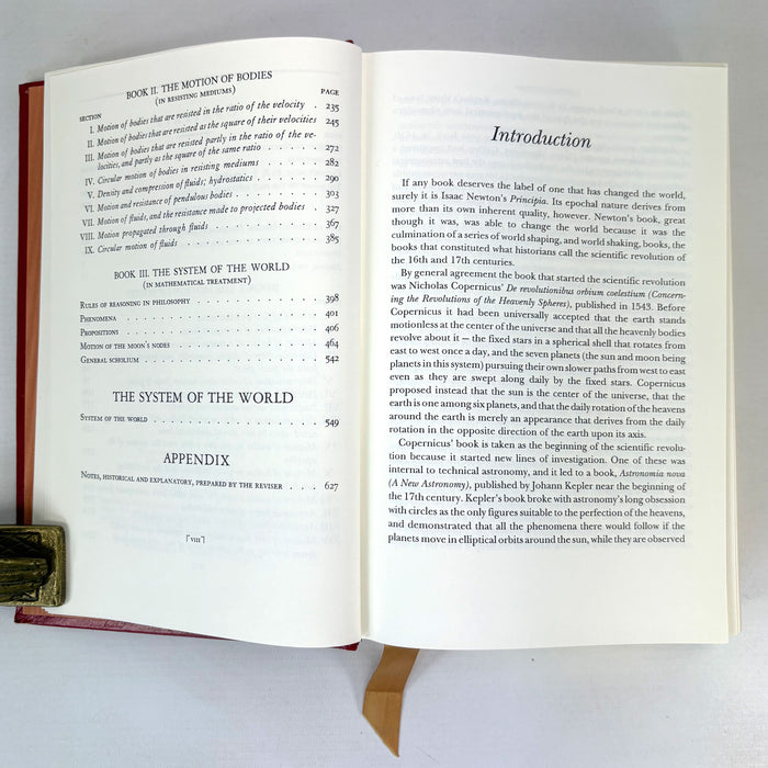 Principia Mathematica; Sir Isaac Newton's Mathematical Principles of Natural Philosophy and His System of the World; Motte's English Translation. Easton Press Collector's Edition, 2000