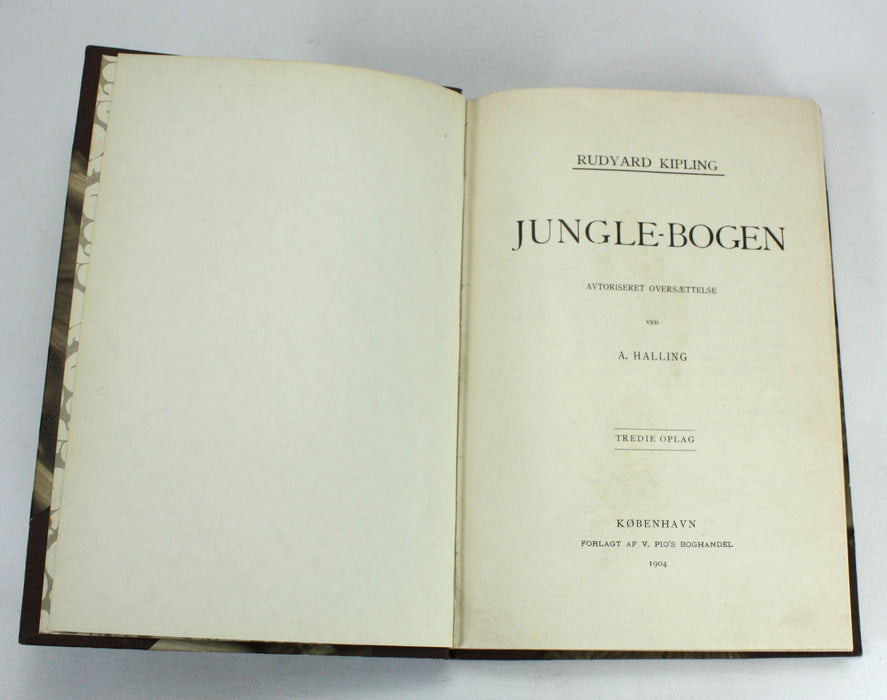 Rudyard Kipling; Jungle-Bogen, 1904. Danish edition of The Jungle Book.