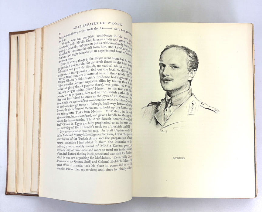 Seven Pillars of Wisdom, T.E. Lawrence, 1935 first General Circulation edition, 1st impression, Jonathan Cape