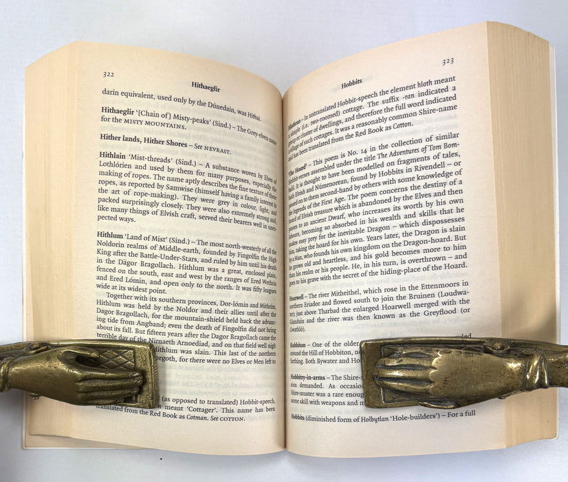 The Complete Tolkien Companion, J.E.A. Tyler, Pan Books, 2002