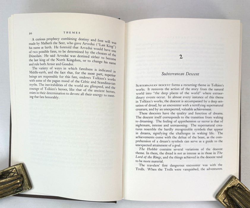 The Mythology of Middle-Earth, Ruth S. Noel, Thames and Hudson, 1977