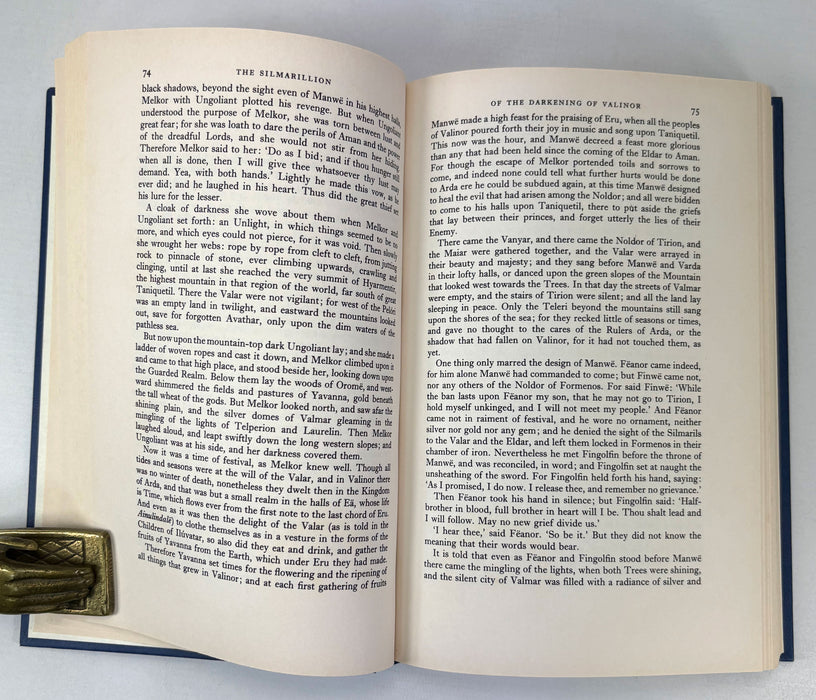 The Silmarillion, J.R.R. Tolkien, BCA edition, 1994