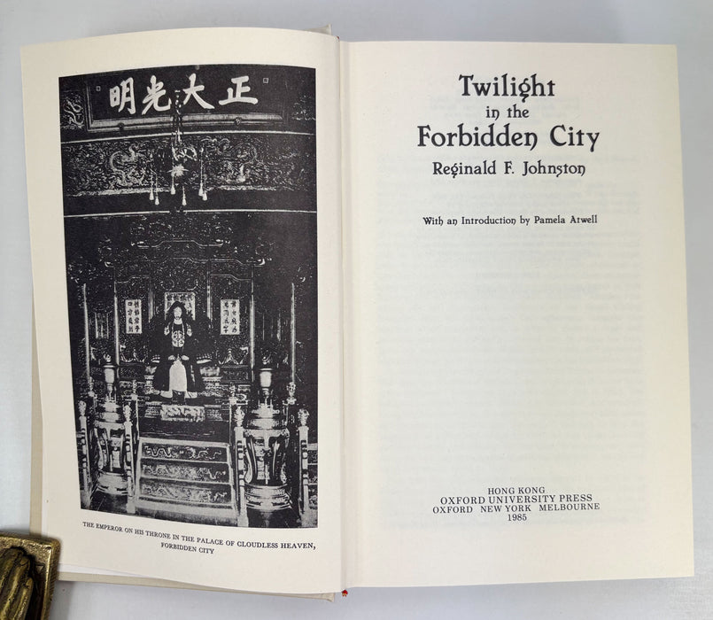 Twilight in the Forbidden City, Reginald F. Johnston, Oxford University Press, 1985