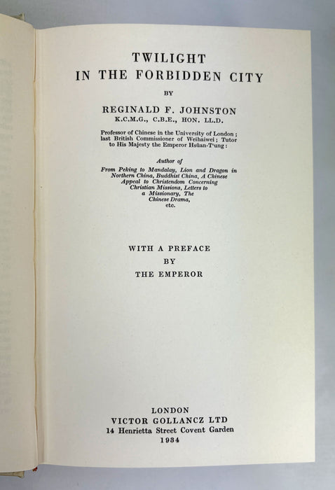 Twilight in the Forbidden City, Reginald F. Johnston, Oxford University Press, 1985
