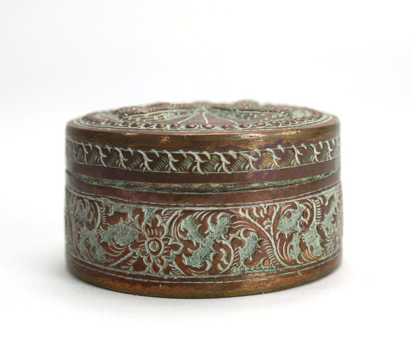 Angkor Box Vintage Cambodian Silver and Copper round Betel Box, Angkor Wat design ...