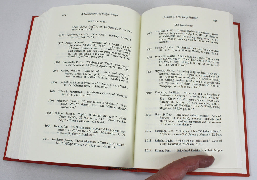 A Bibliography of Evelyn Waugh, 1986