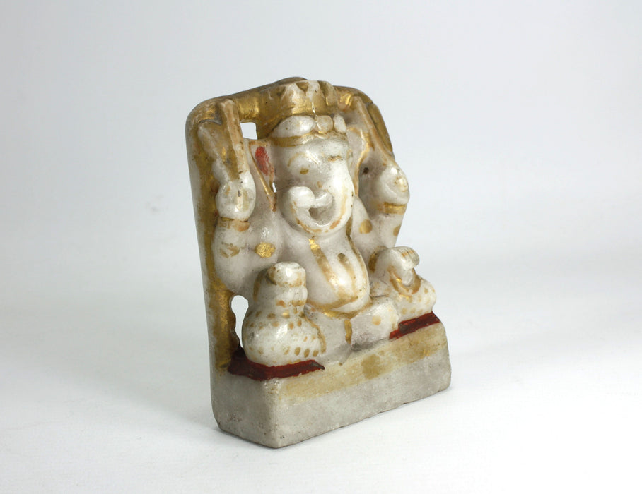 Antique Indian Alabaster Ganesh statue, 10.5cm high