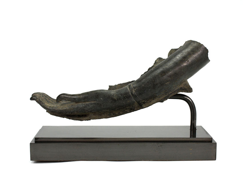 Thai Ayuthaya period bronze Buddha Hand, 17th-18th Century.