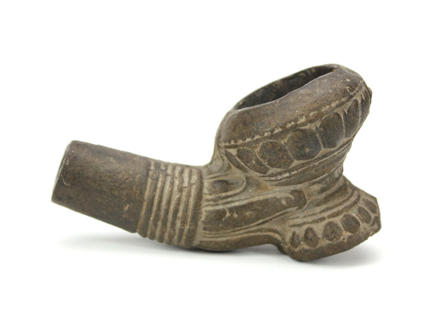 Karen earthenware pipe Burma or Thailand, 19th century