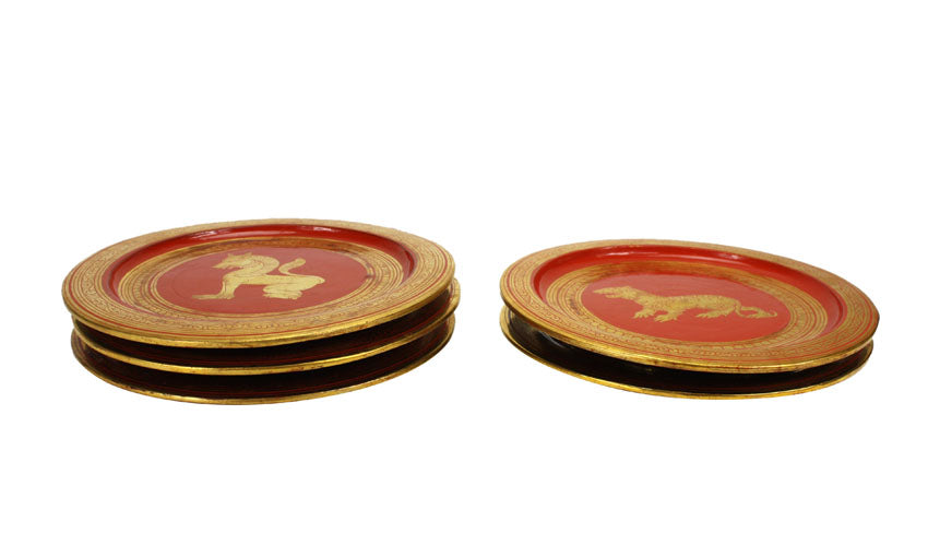 Burmese set of 5 decorated lacquer plates, 23cm
