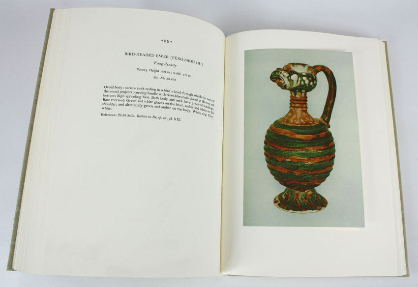 The Charles B. Hoyt Collection in the Museum of Fine Arts: Boston. Volume 1: Chinese Art: Neolithic Period through the T'ang Dynasty and Sino-Siberian Bronzes. Volume 2: Chinese Art: Liao, Sung and Yuan Dynasties