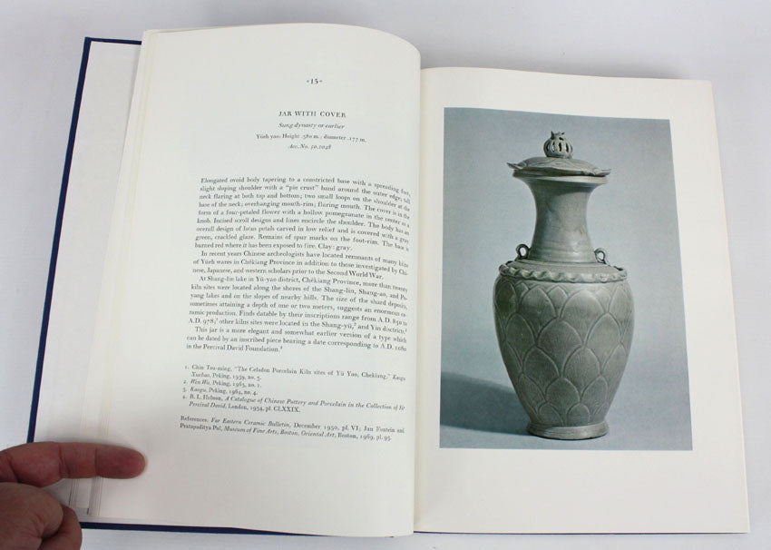 The Charles B. Hoyt Collection in the Museum of Fine Arts: Boston. Volume 1: Chinese Art: Neolithic Period through the T'ang Dynasty and Sino-Siberian Bronzes. Volume 2: Chinese Art: Liao, Sung and Yuan Dynasties